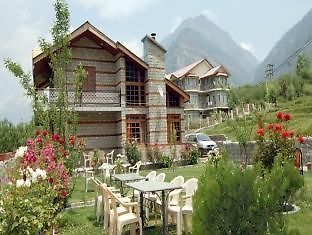 Armaan Holiday Cottage มะนาลี ภายนอก รูปภาพ