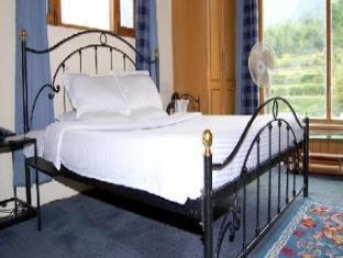 Armaan Holiday Cottage มะนาลี ภายนอก รูปภาพ